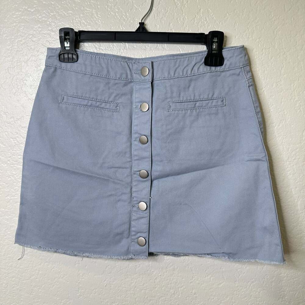 Forever 21 Denim Skirt Size M Light Blue Button Front Raw Hem